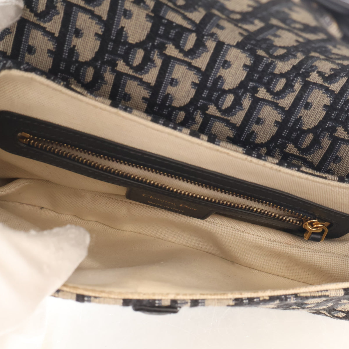 Pre-Owned Christian Dior Saddle Bag Medium Oblique, open interior with lining, photo 14 of 16