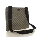 Gucci Medium GG Supreme Fla...