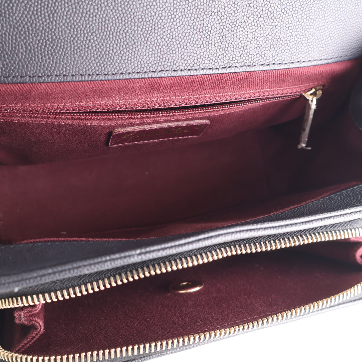 Pre-Owned Chanel Flap Bag Medium Calfskin Business Affinity, open interior