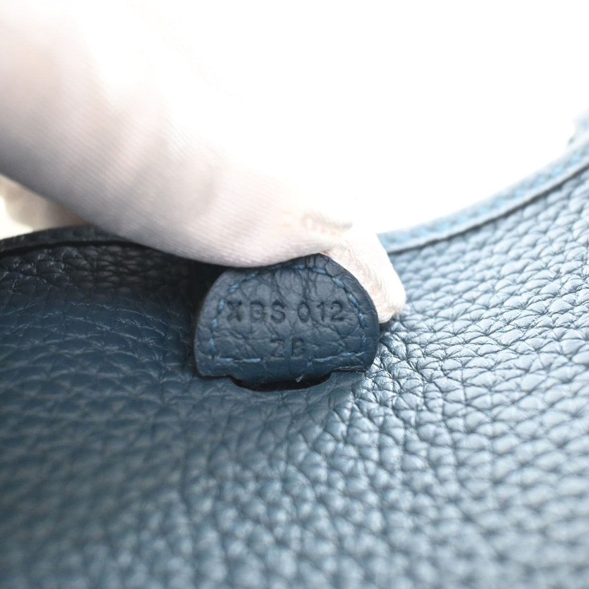 Hermes Bleu Tie Clemence Evelyne TPM 16, photo 11 of 11