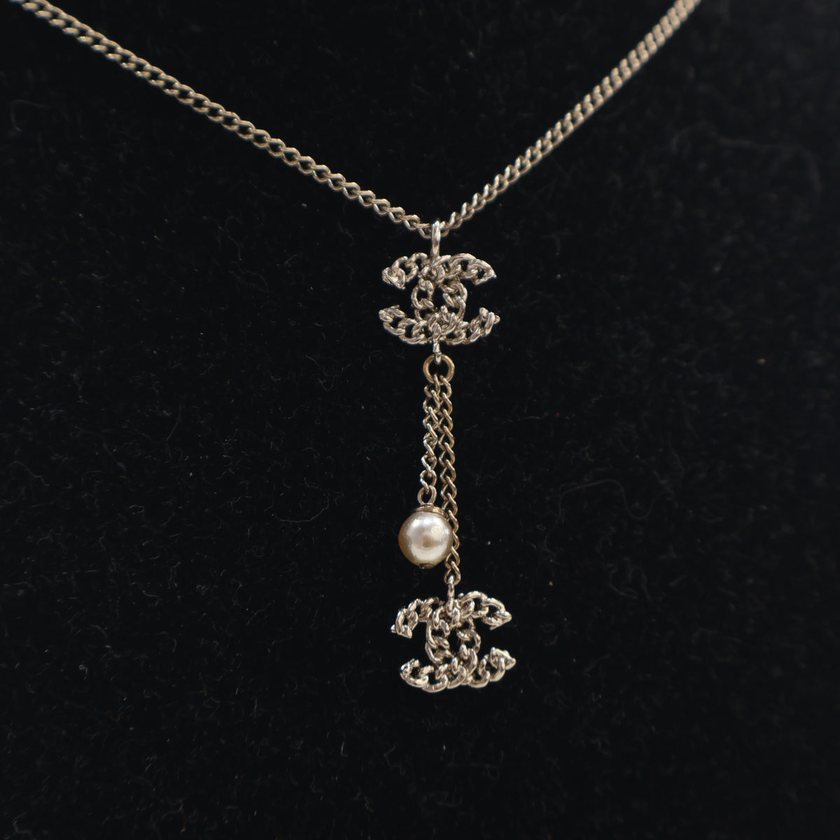 Vintage Chanel Necklace Pearl Chain CC Drop, silver hardware close-up