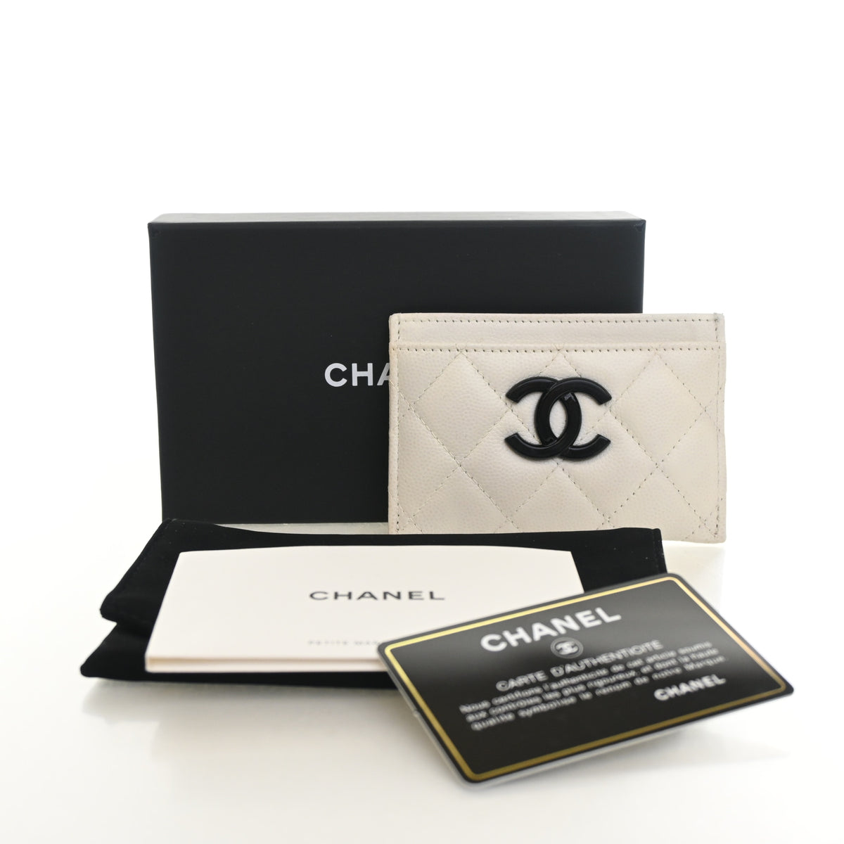 Pre-Owned Chanel Card Holder Caviar Leather My Everything, shown with dust bag and packaging