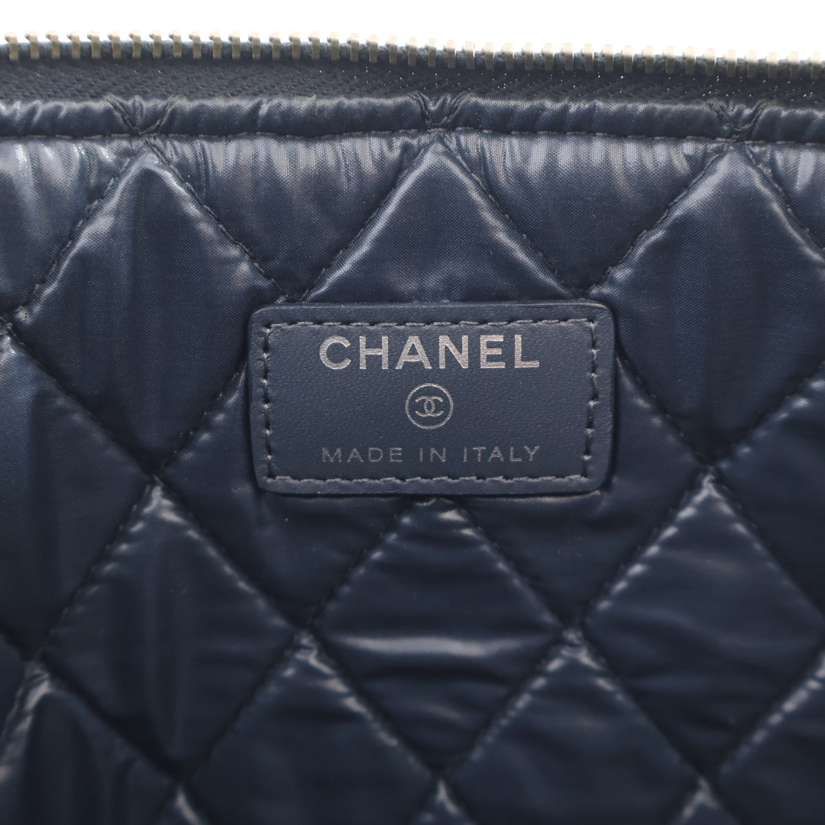 Pre-Owned Chanel Clutch Medium Denim Fringe O Case, logo detail