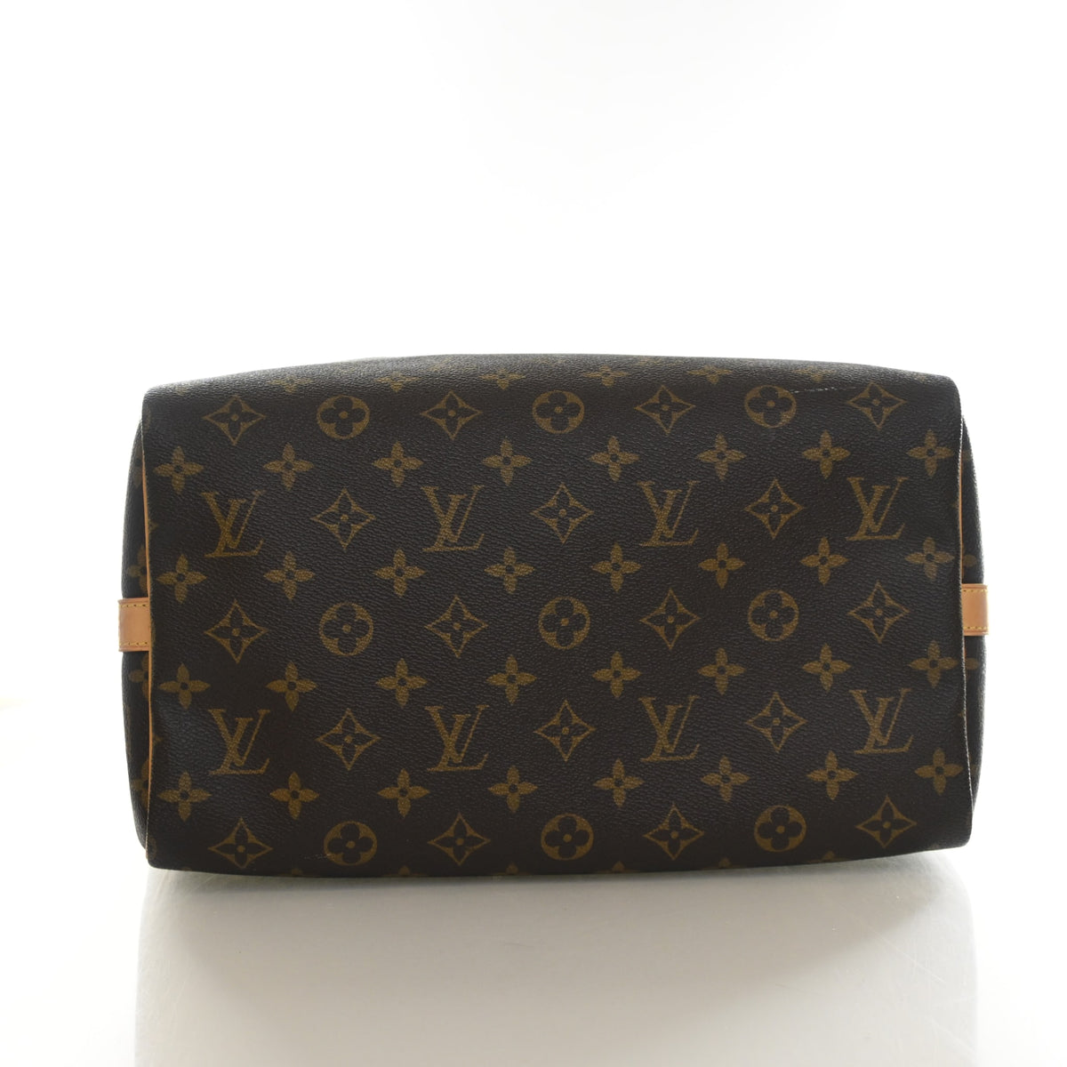 Pre-Owned Louis Vuitton Speedy Bandouliere 30 Monogram, base and feet view, photo 8 of 21