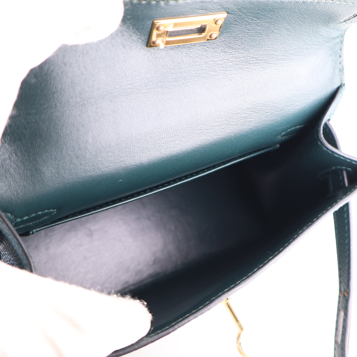 Pre-Owned Hermès Kelly Mini Vert Cyprès Epsom Leather 20, open interior with lining