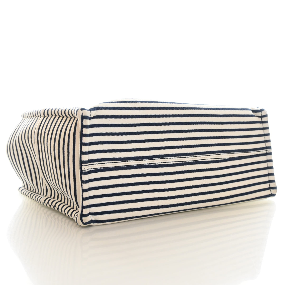 Pre-Owned Celine Triomphe Large Mixed Fibres Cabas Tote, base and feet view
