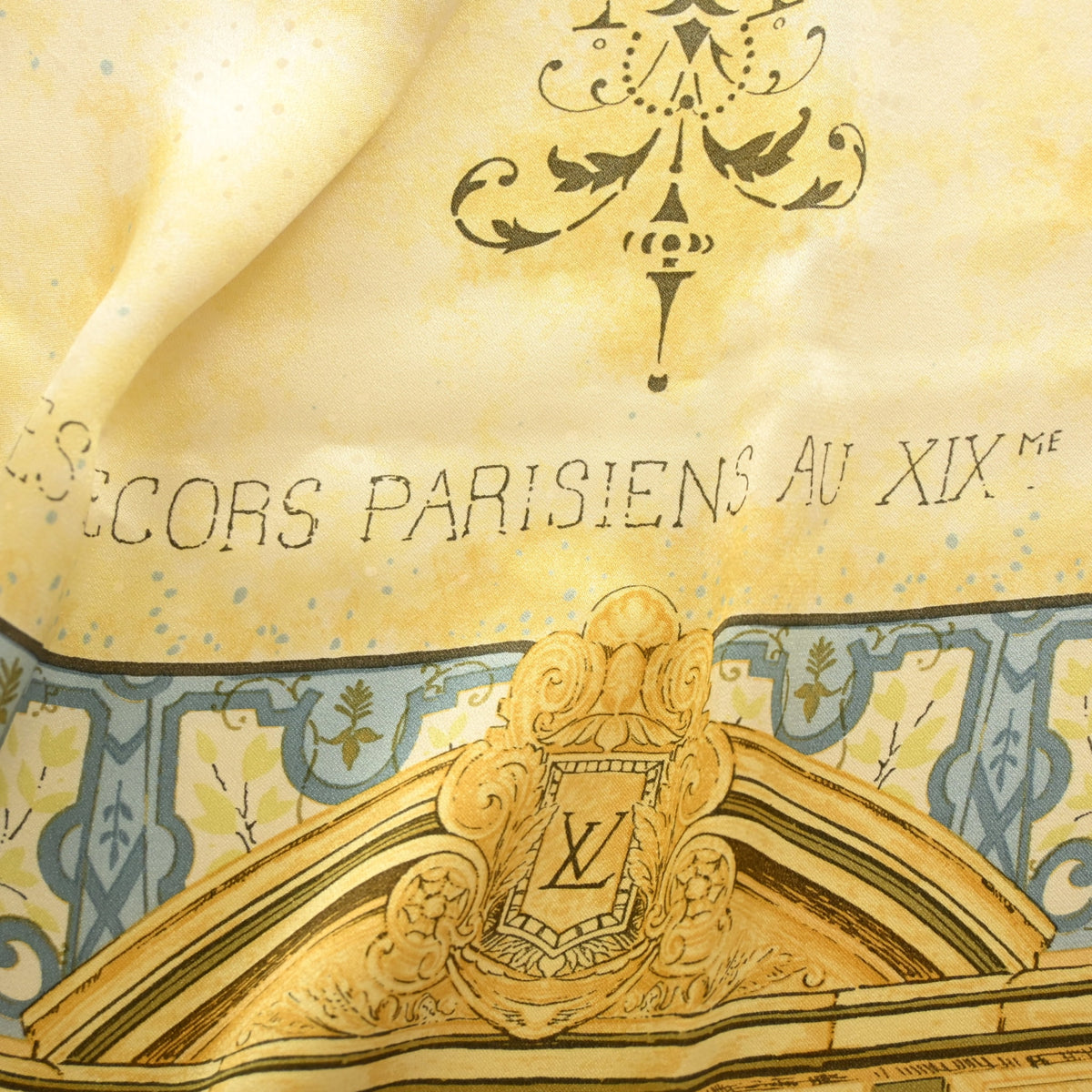 Louis Vuitton Decors Parisiens Silk Scarf, photo 5 of 7