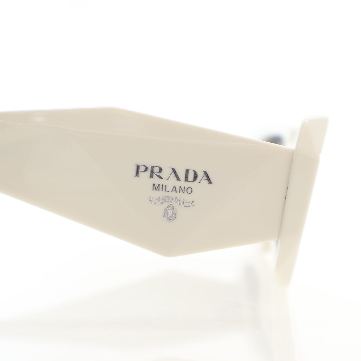 Pre-Owned Prada Symbole Sunglasses, logo detail
