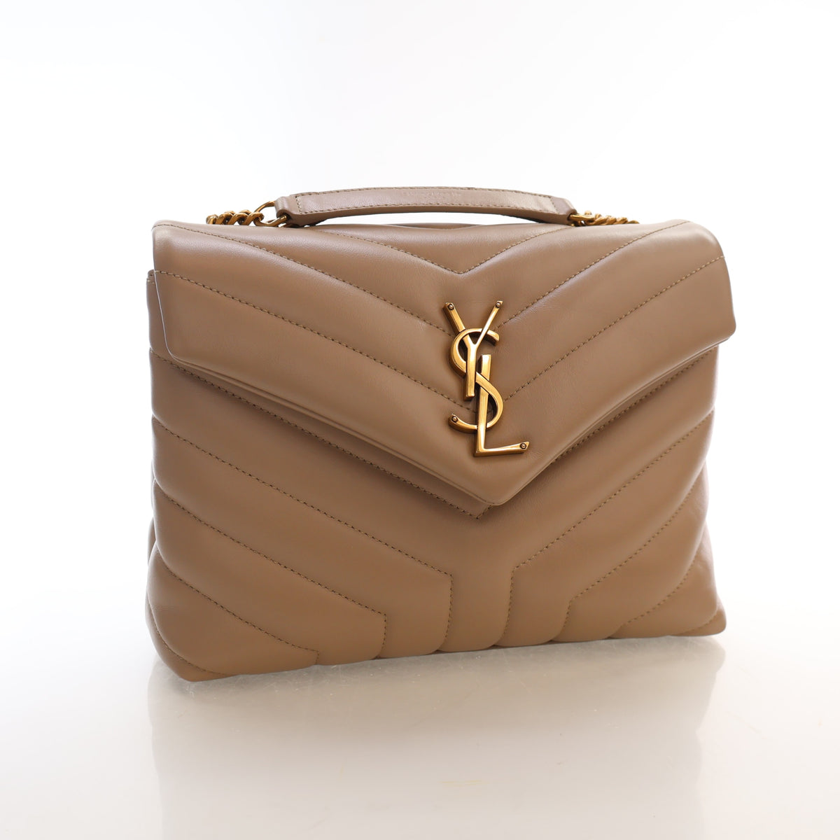 Pre-Owned Saint Laurent Loulou Small Calfskin, front view, photo 2 of 15