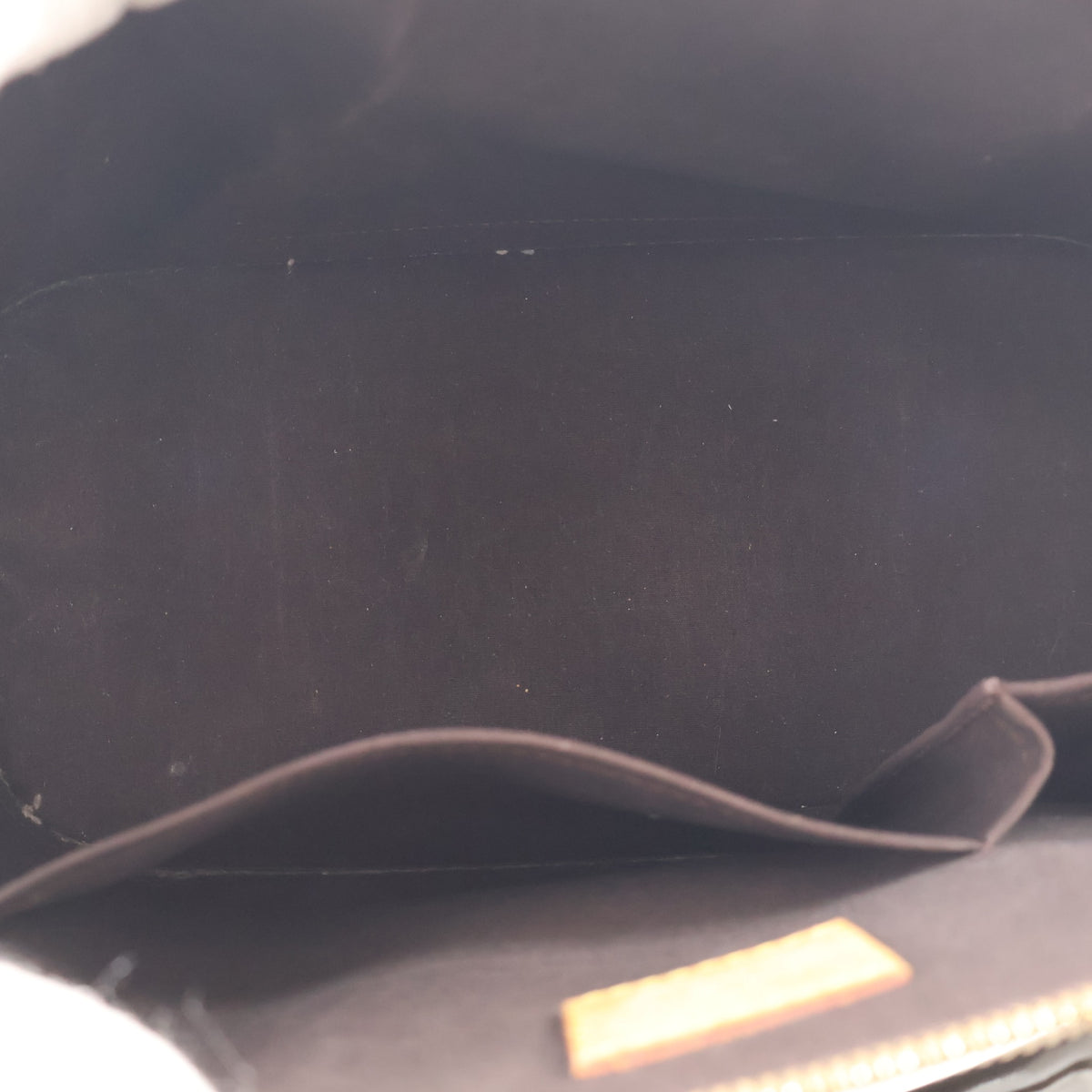 Louis Vuitton Patent Alma PM, photo 13 of 22