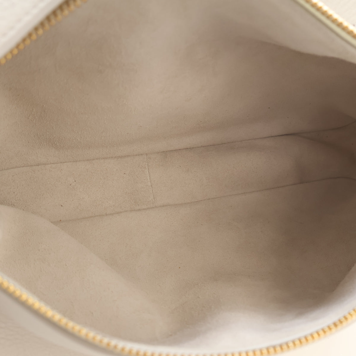 Pre-Owned Celine Medium Calfskin Romy, open interior with lining