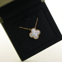 Van Cleef & Arpels Moth...