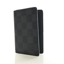 Louis Vuitton Damier Graphi...