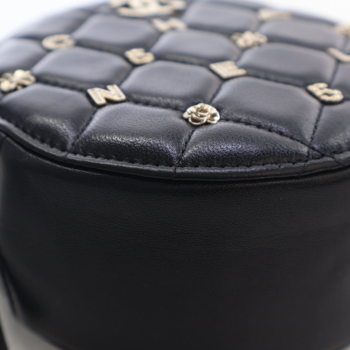 Chanel Mini Lambskin Round Crossbody Bag, photo 6 of 15