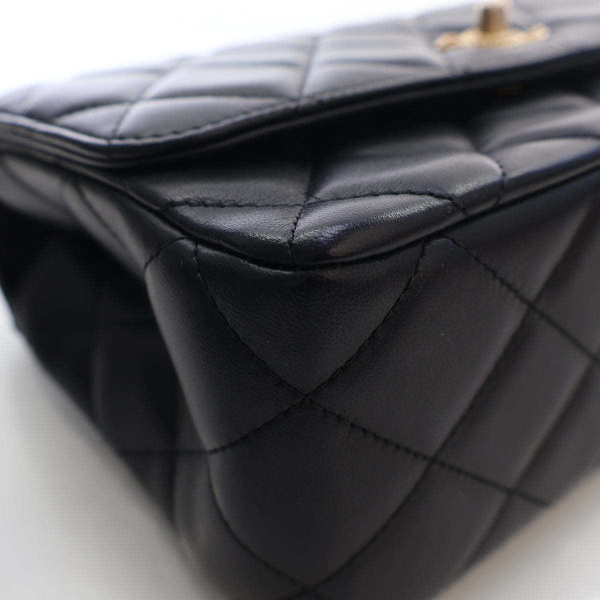 Chanel Small Lambskin Top Handle Bag, photo 6 of 18