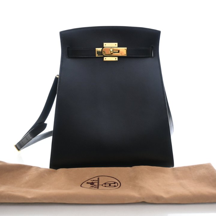 Vintage Hermès Kelly Sport MM Noir Box Calf, front view, photo 20 of 20
