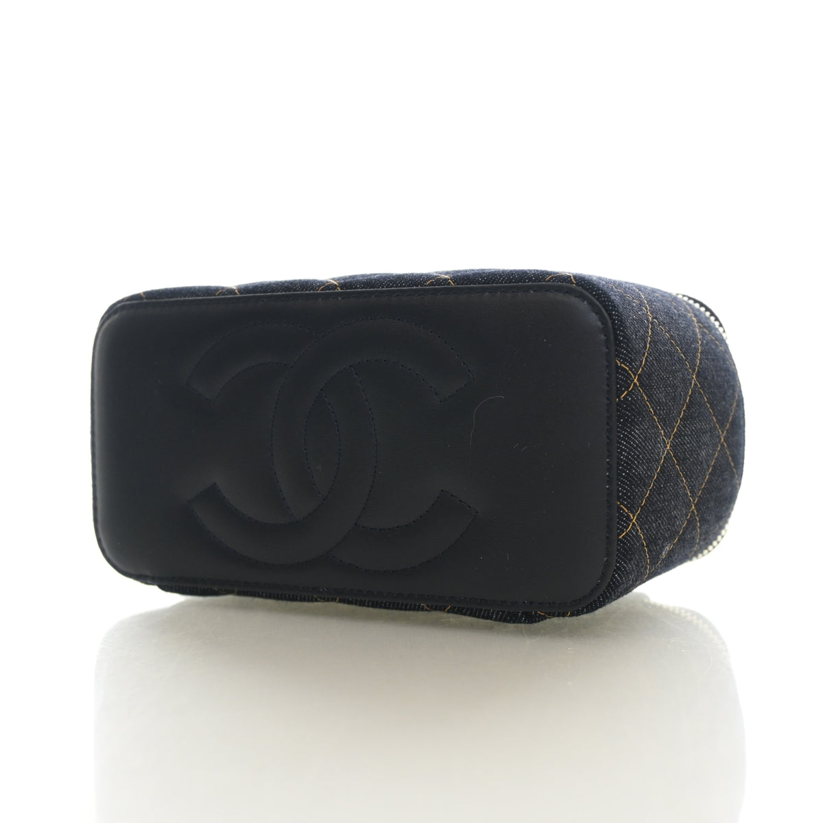 Chanel Small Denim Classic Vanity Case, photo 7 of 15