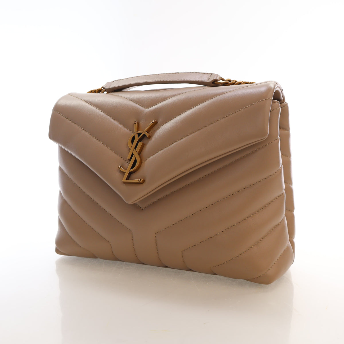 Pre-Owned Saint Laurent Loulou Small Calfskin, front view, photo 3 of 15