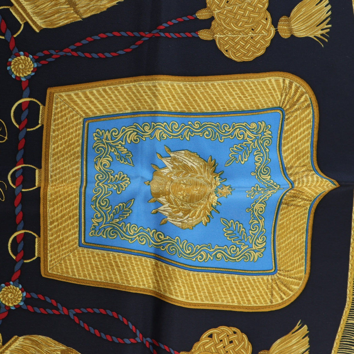 HERMES Carre 90 Poste et Cavalerie Silk Scarf, photo 5 of 9