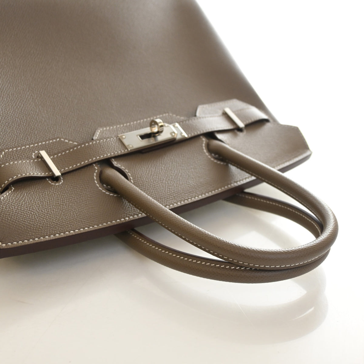 Pre-Owned Hermès Birkin 30 Etoupe Epsom Leather, side profile