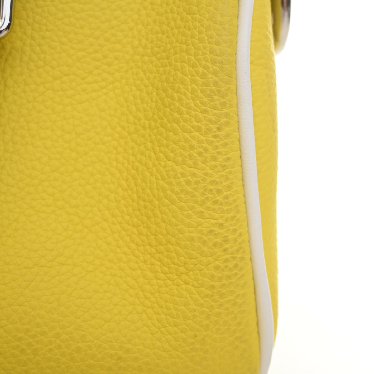 Pre-Owned Louis Vuitton XS Calfskin Everyday LV Keepall Bandouliere, side profile, photo 14 of 17