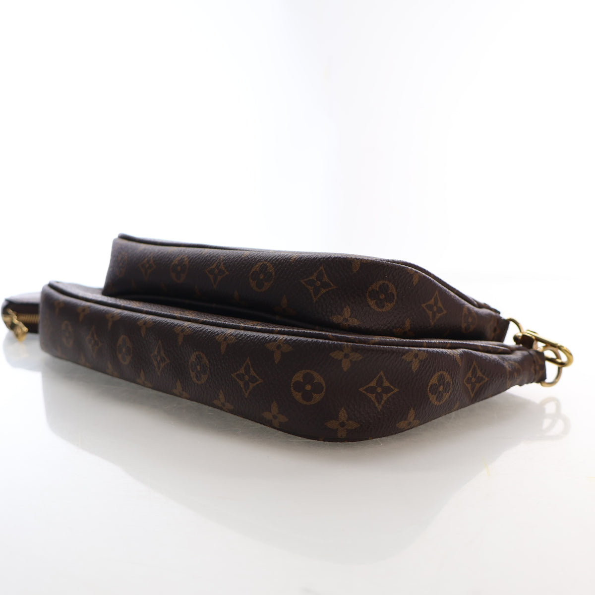 Pre-Owned Louis Vuitton Pochette Canvas Monogram Multi Bag, side profile, photo 7 of 16