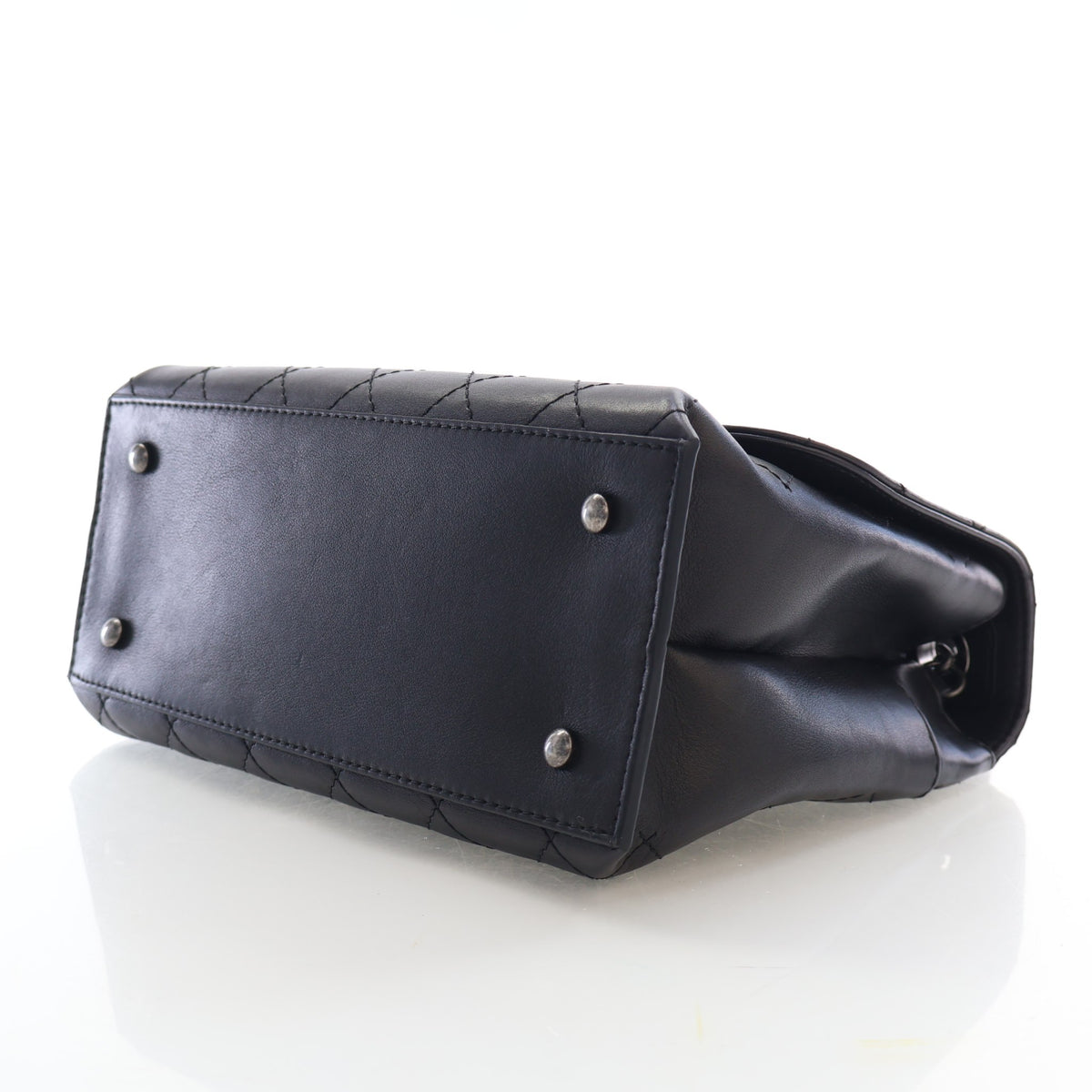 Pre-Owned Chanel Flap Bag Medium Calfskin Urban Luxury, base view