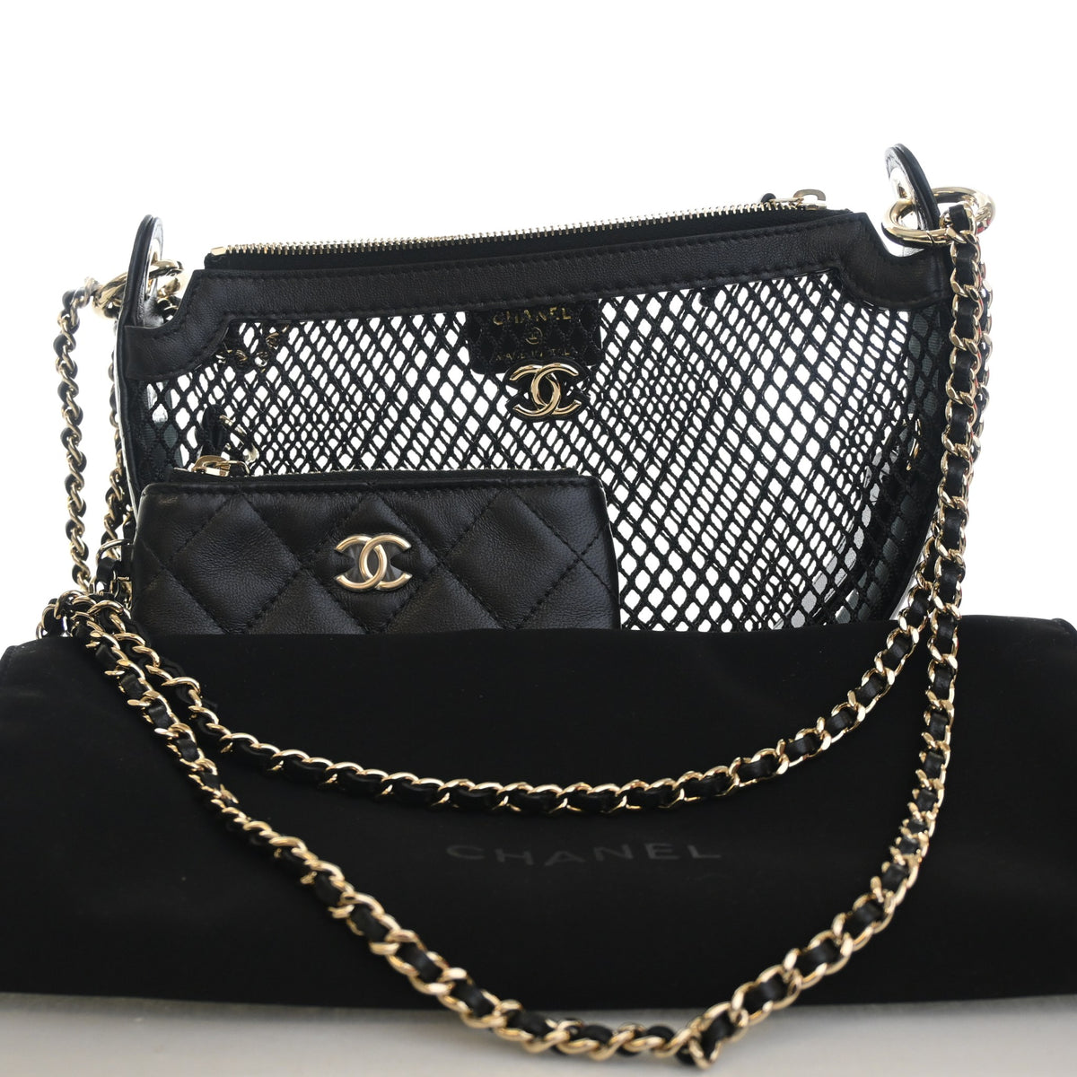 Pre-Owned Chanel Hobo Lambskin Mesh Chain, shown with dust bag and packaging