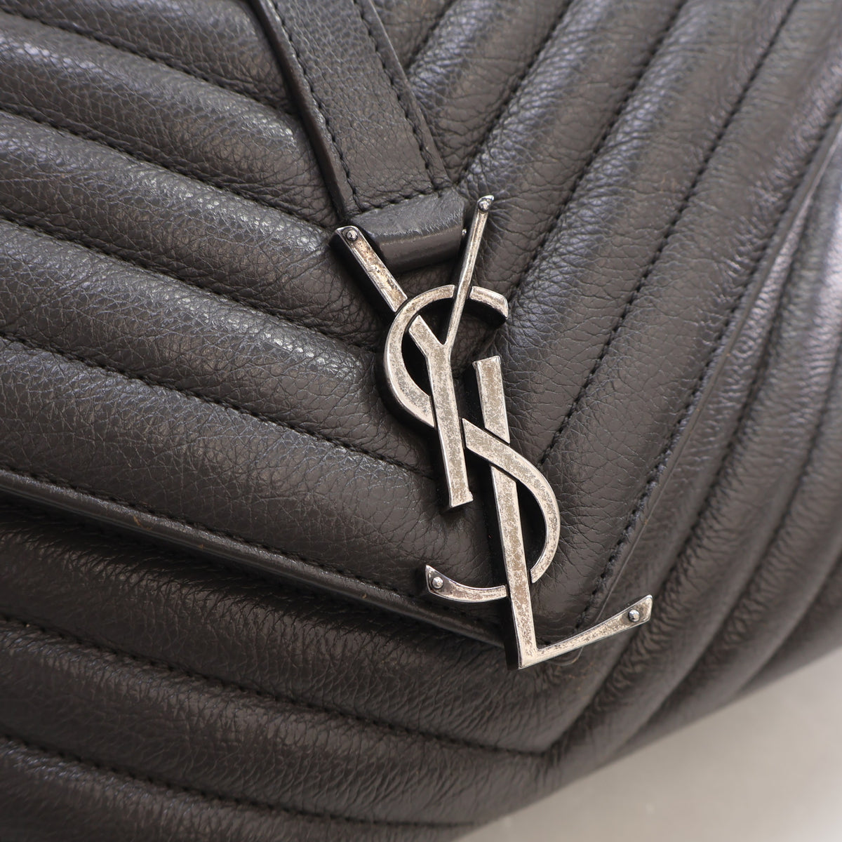 Saint Laurent Medium Calfskin Chevron College Bag, photo 4 of 19