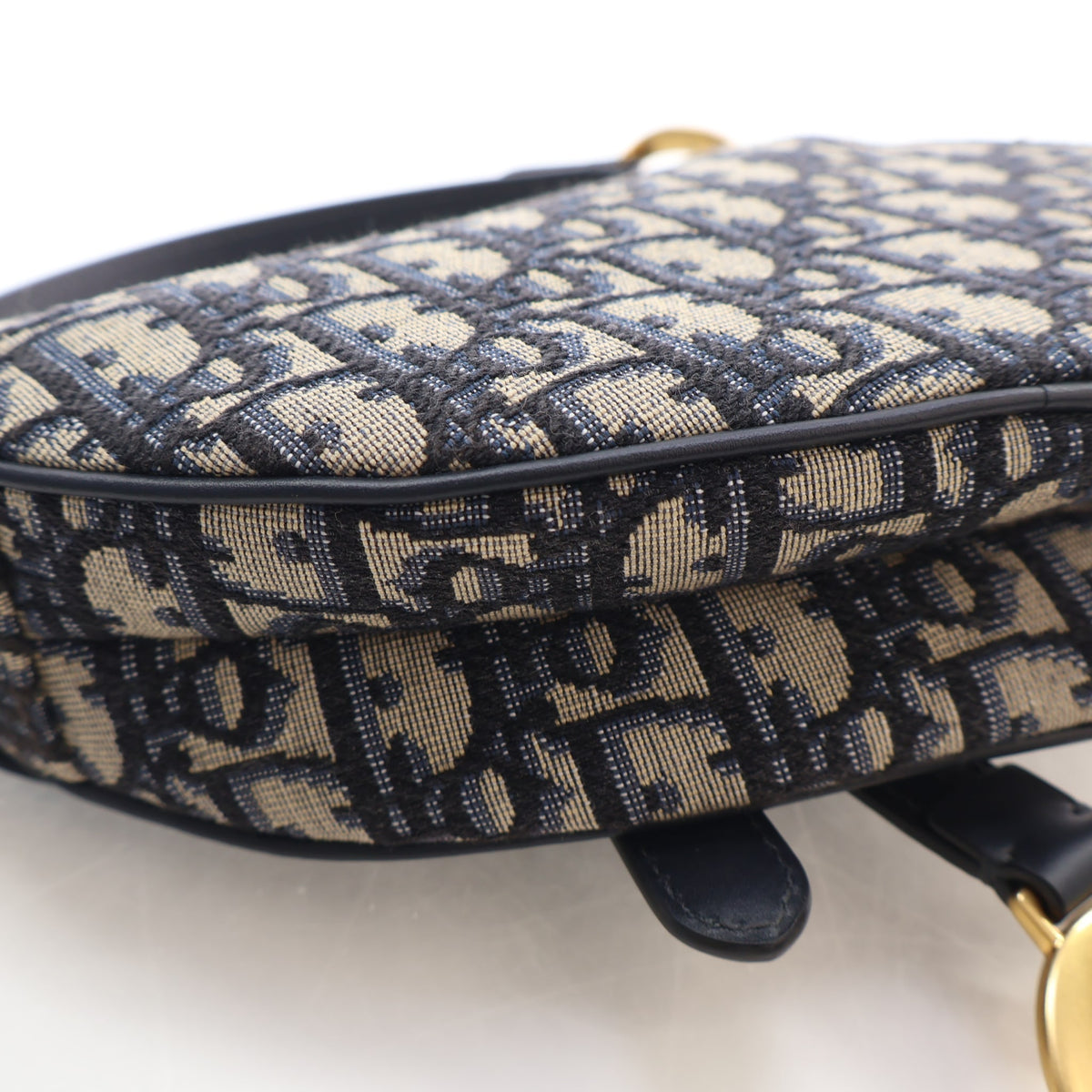 Pre-Owned Christian Dior Saddle Bag Mini Oblique, side profile, photo 12 of 17