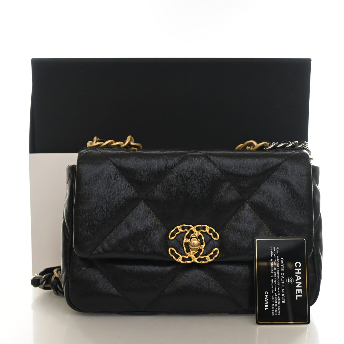 Chanel Medium Lambskin 19 Flap Bag, photo 14 of 14